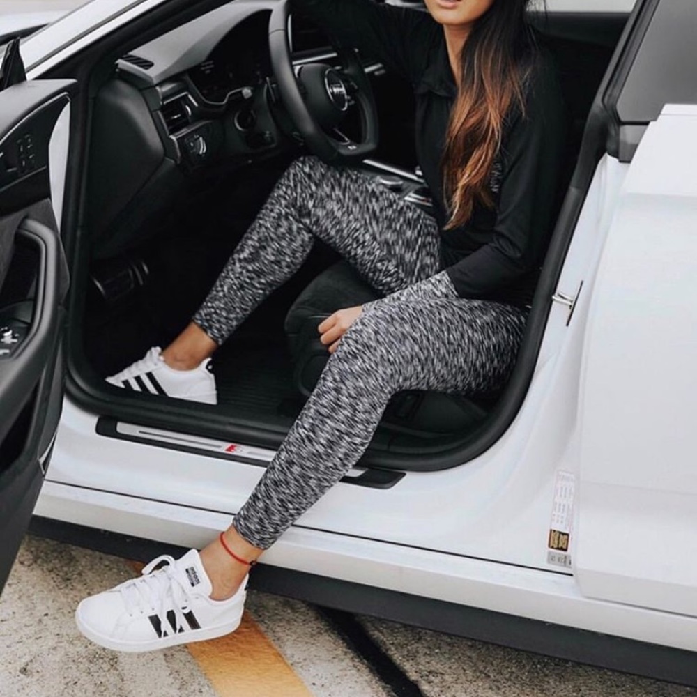 Black, gray, white marled fleece leggings - Marika